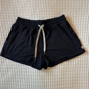 Vuori Black Halo Women's Shorts